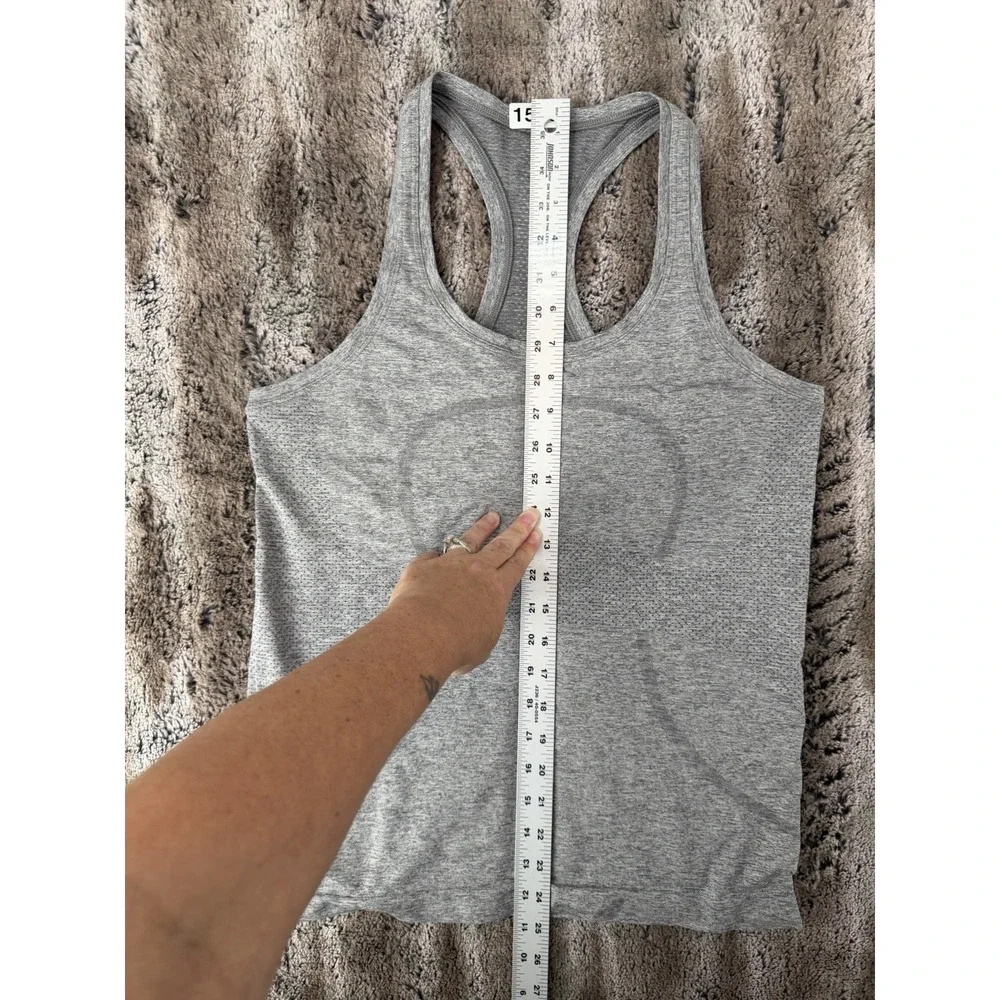 Lululemon Tank Top Womens Gray Racerback Swiftly Tech Running Shirt Athletic 8